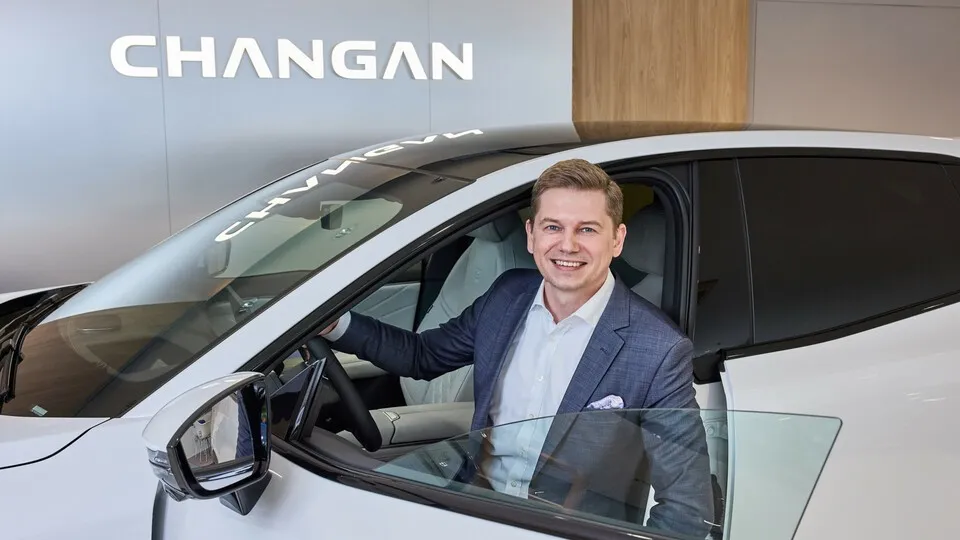 „Wir fokussieren uns anfangs auf kleinere Fuhrparks, die wir mit der erwarteten Servicequalität bedienen können.“ Steffen Obst, Head of Sales Changan Europe